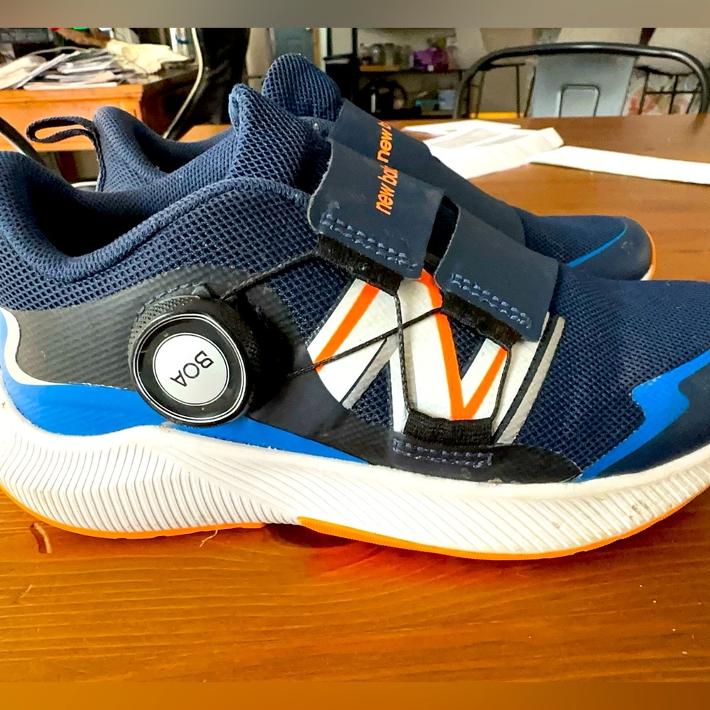 New Balance Dynasoft Reveal Sneakers